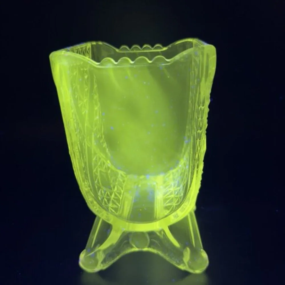 EAPG Adams & Co Clear Crossbar Finecut Footed Clear Vase Manganese 365nm UV Glow